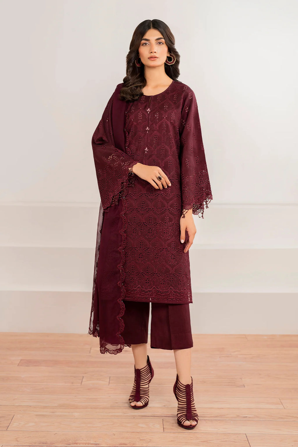 Baroque - EMBROIDERED CHIFFON UF-690 - Mirha Collections
