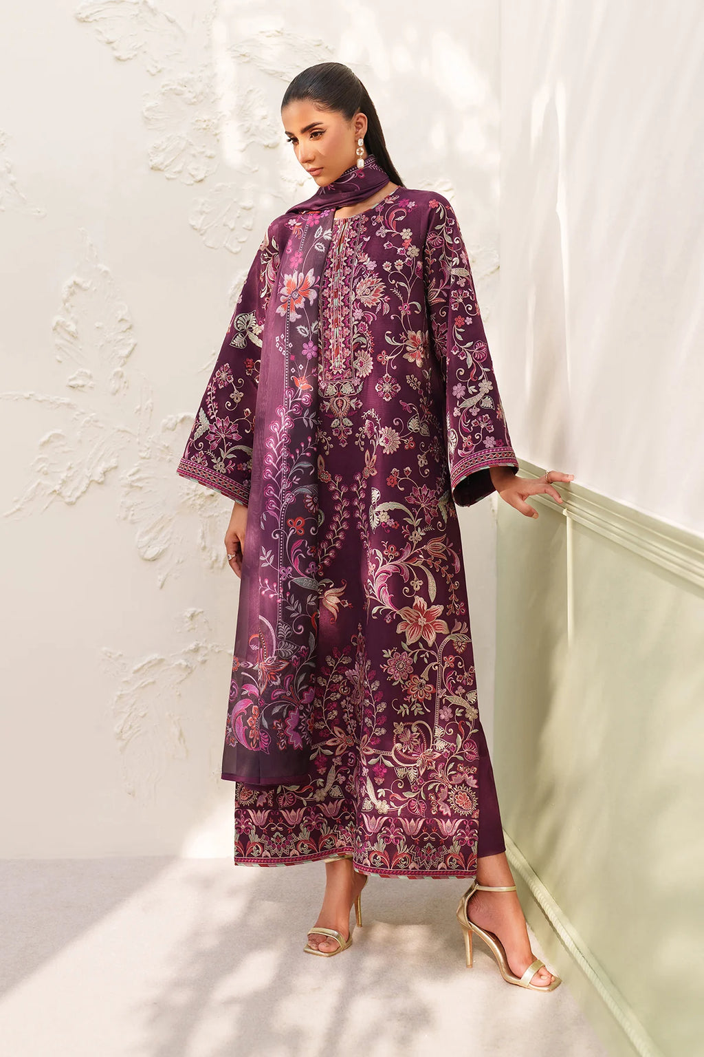 Baroque - EMBROIDERED RAW SILK UF-4382 - Mirha Collections