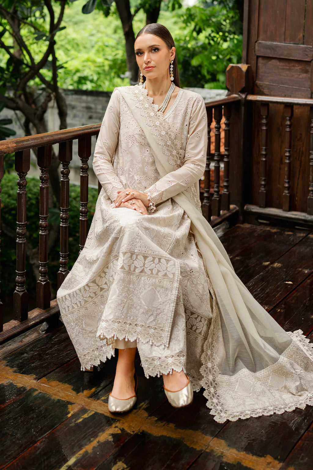 Baroque - EMBROIDERED LAWN UF-4266 - Mirha Collections