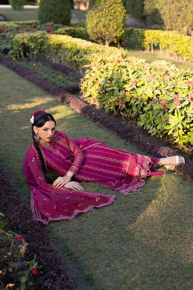 Xenia - KHUSHBU