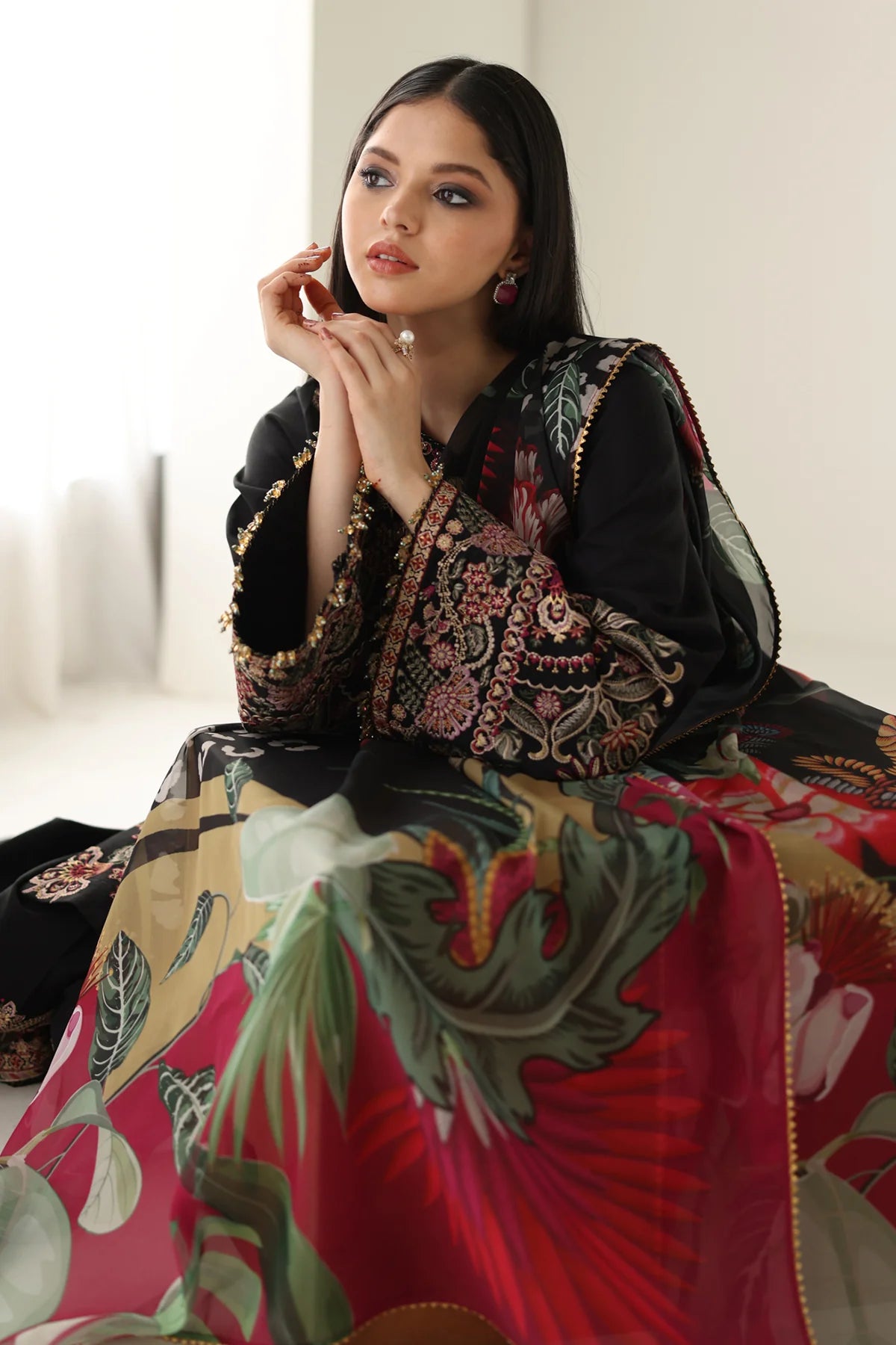 Baroque - EMBROIDERED SILK UF-4175 - Mirha Collections