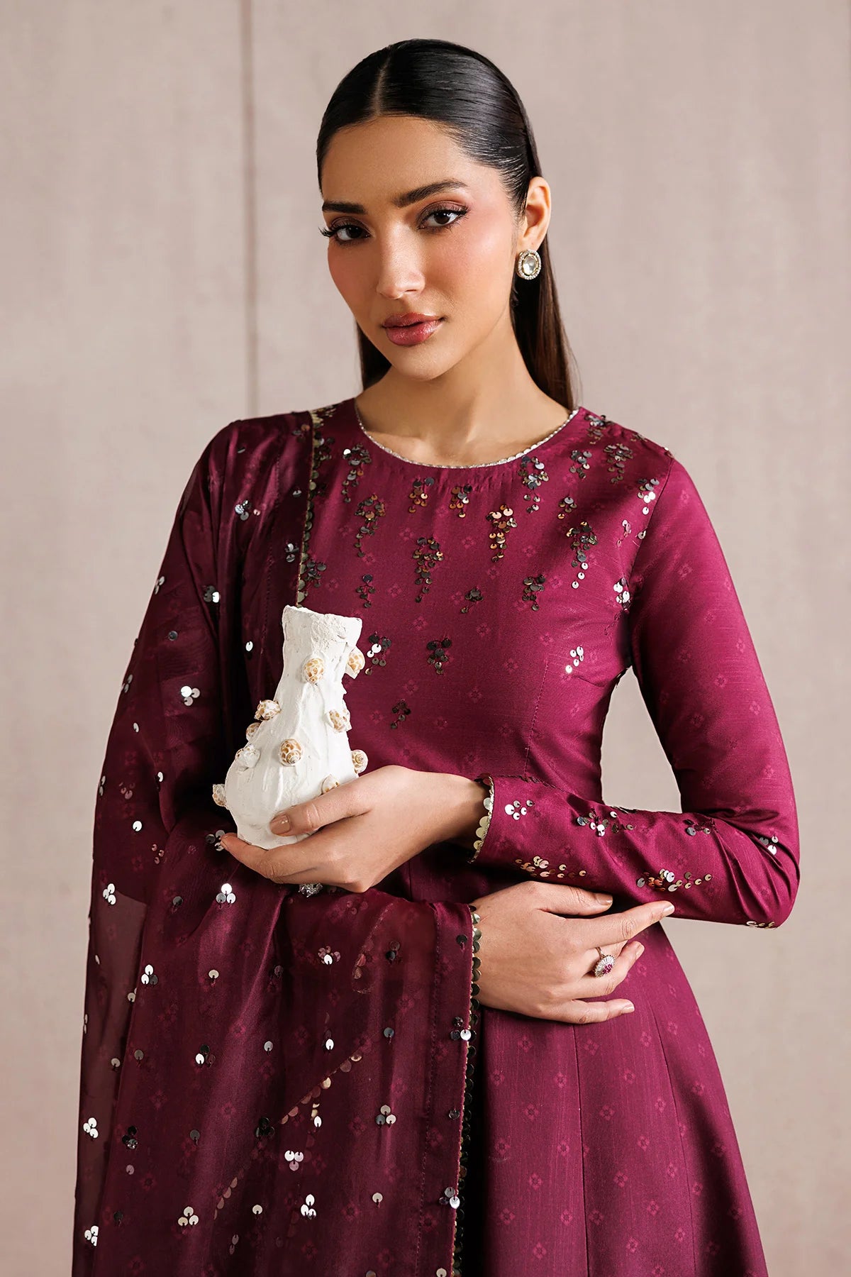 Jazmin - EMBROIDERED RAW SILK UR-7073