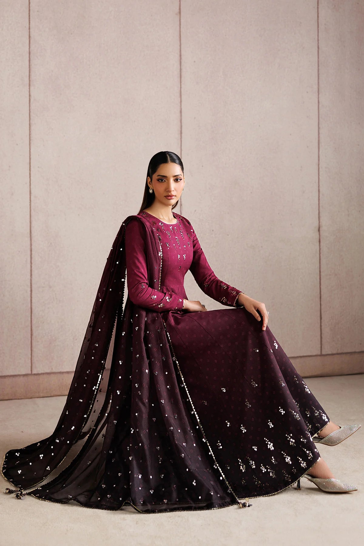 Jazmin - EMBROIDERED RAW SILK UR-7073