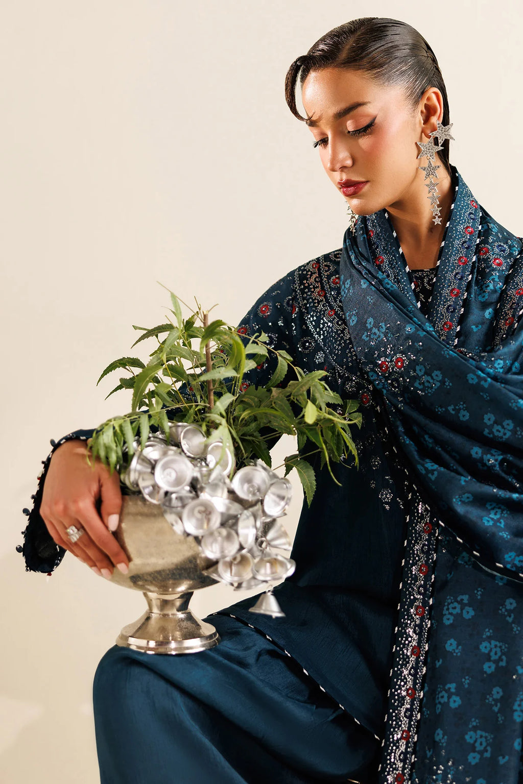 Jazmin - Embroidered Raw Silk UR-7062