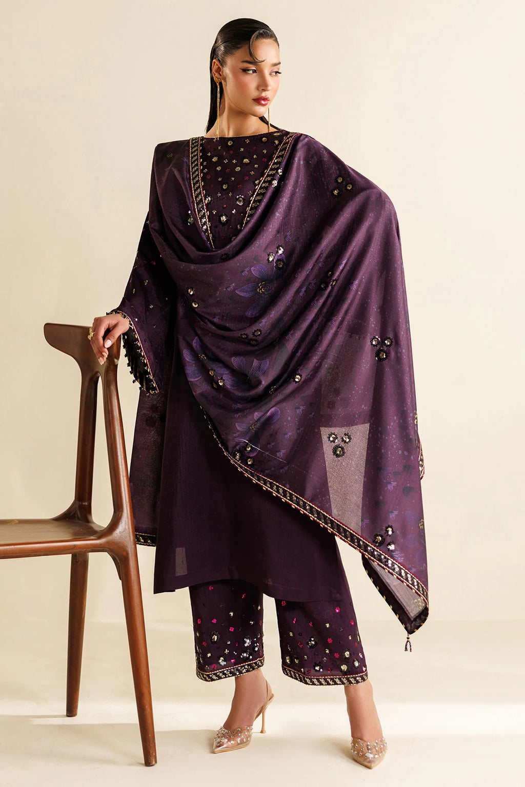 Jazmin - Embroidered Raw Silk UR-7063