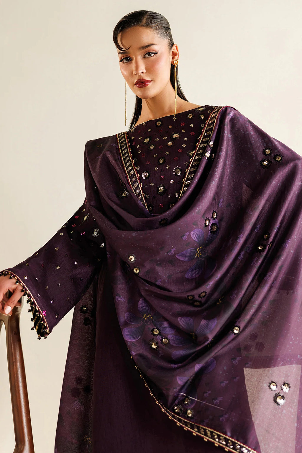 Jazmin - Embroidered Raw Silk UR-7063