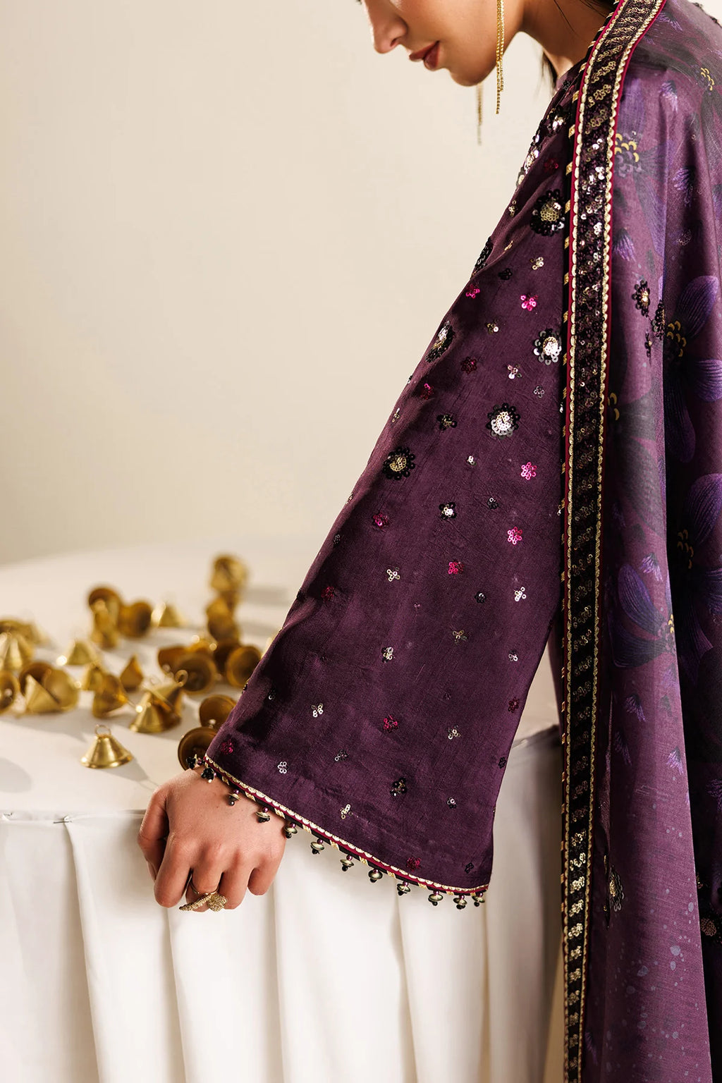 Jazmin - Embroidered Raw Silk UR-7063