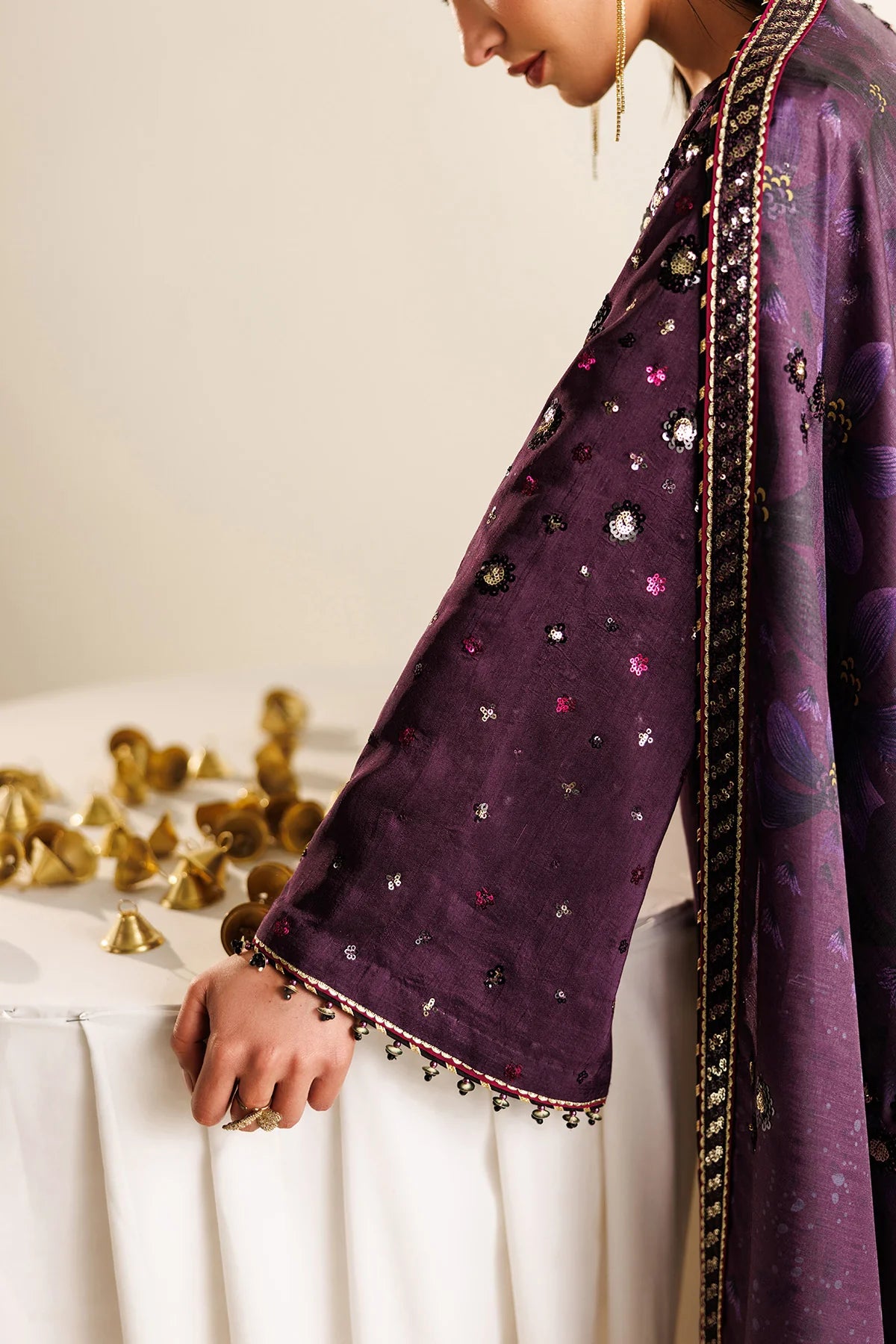 Jazmin - Embroidered Raw Silk UR-7063