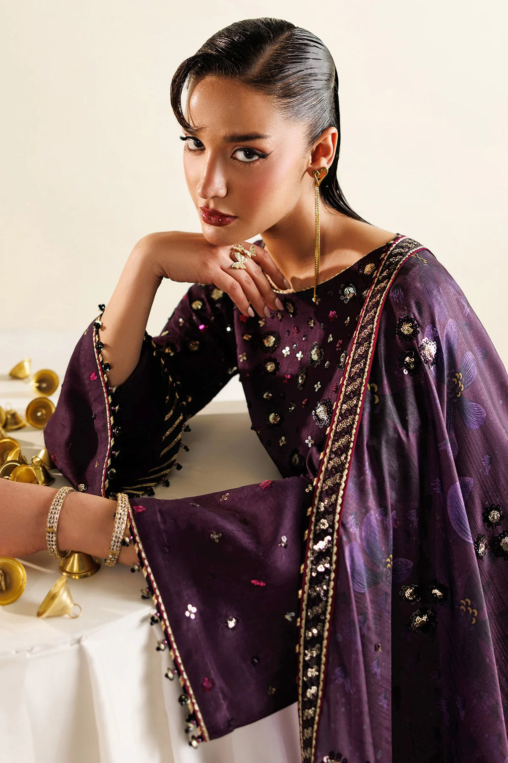 Jazmin - Embroidered Raw Silk UR-7063