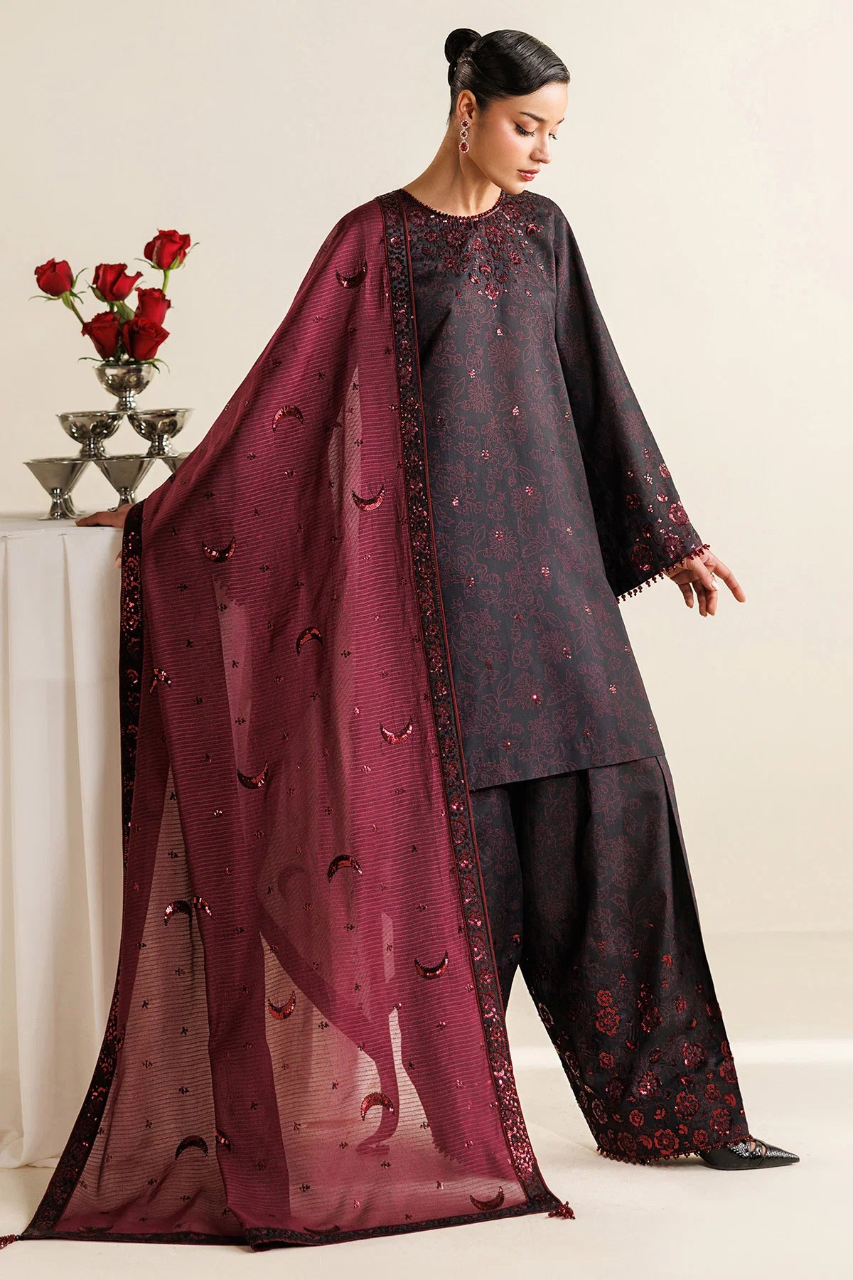 Jazmin - Embroidered Raw Silk UR-7068