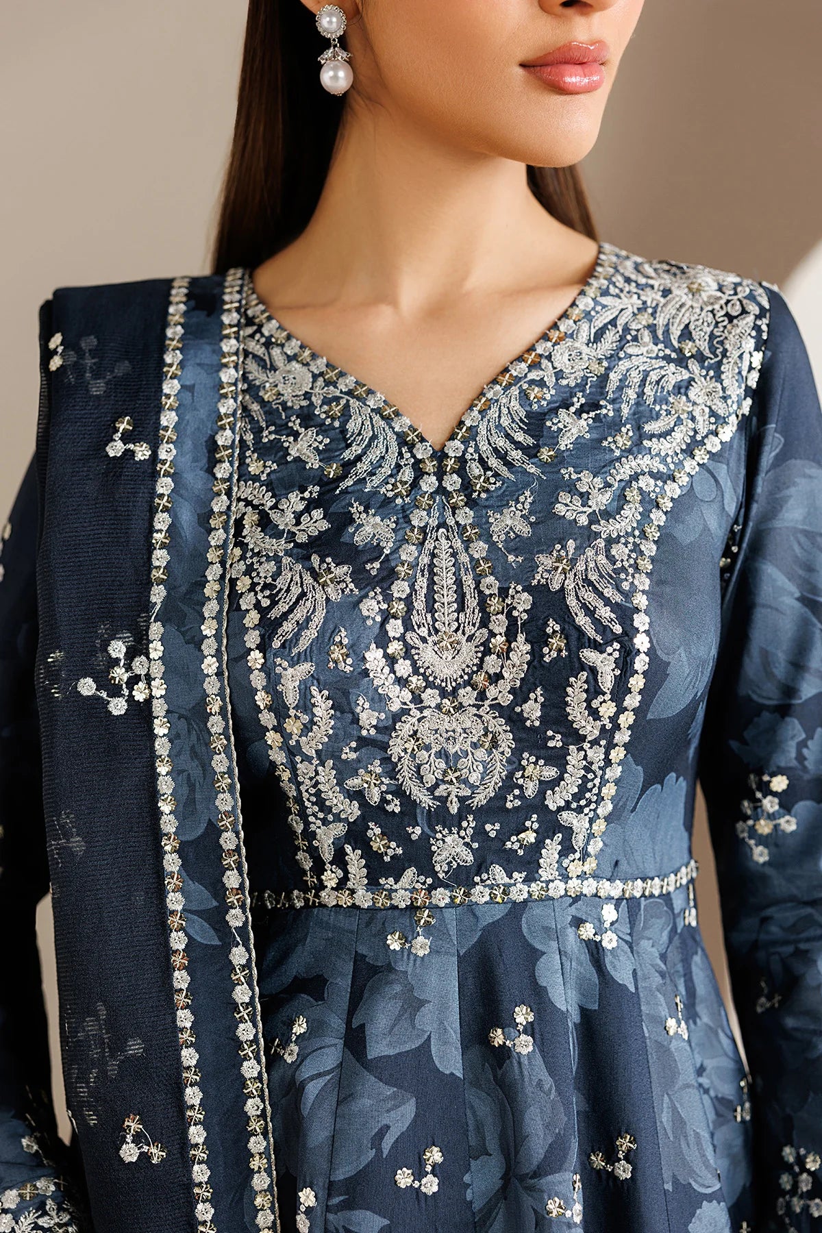 Jazmin - EMBROIDERED RAW SILK UR-7086