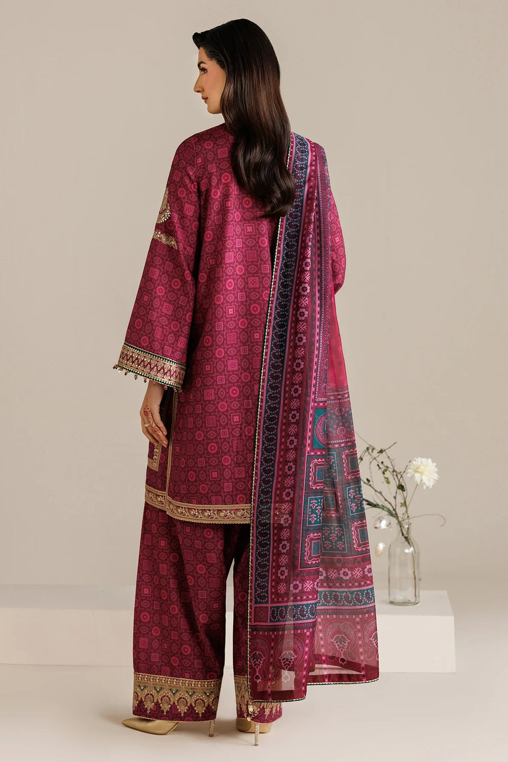 Jazmin - EMBROIDERED RAW SILK UR-7074