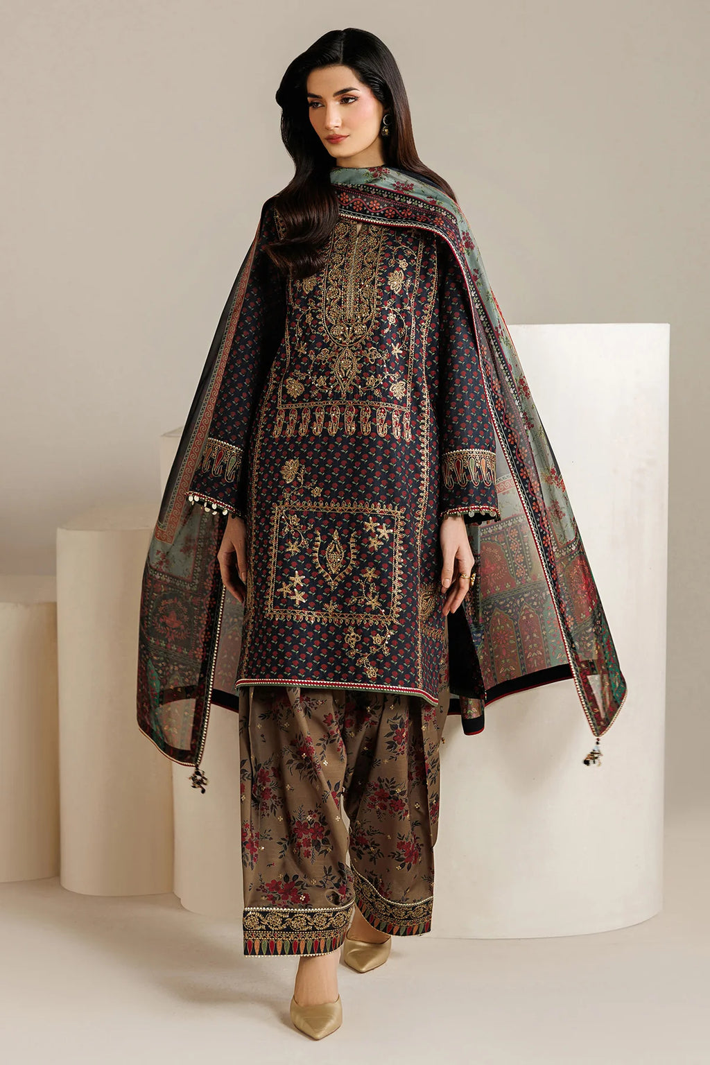 Jazmin - EMBROIDERED RAW SILK UR-7078
