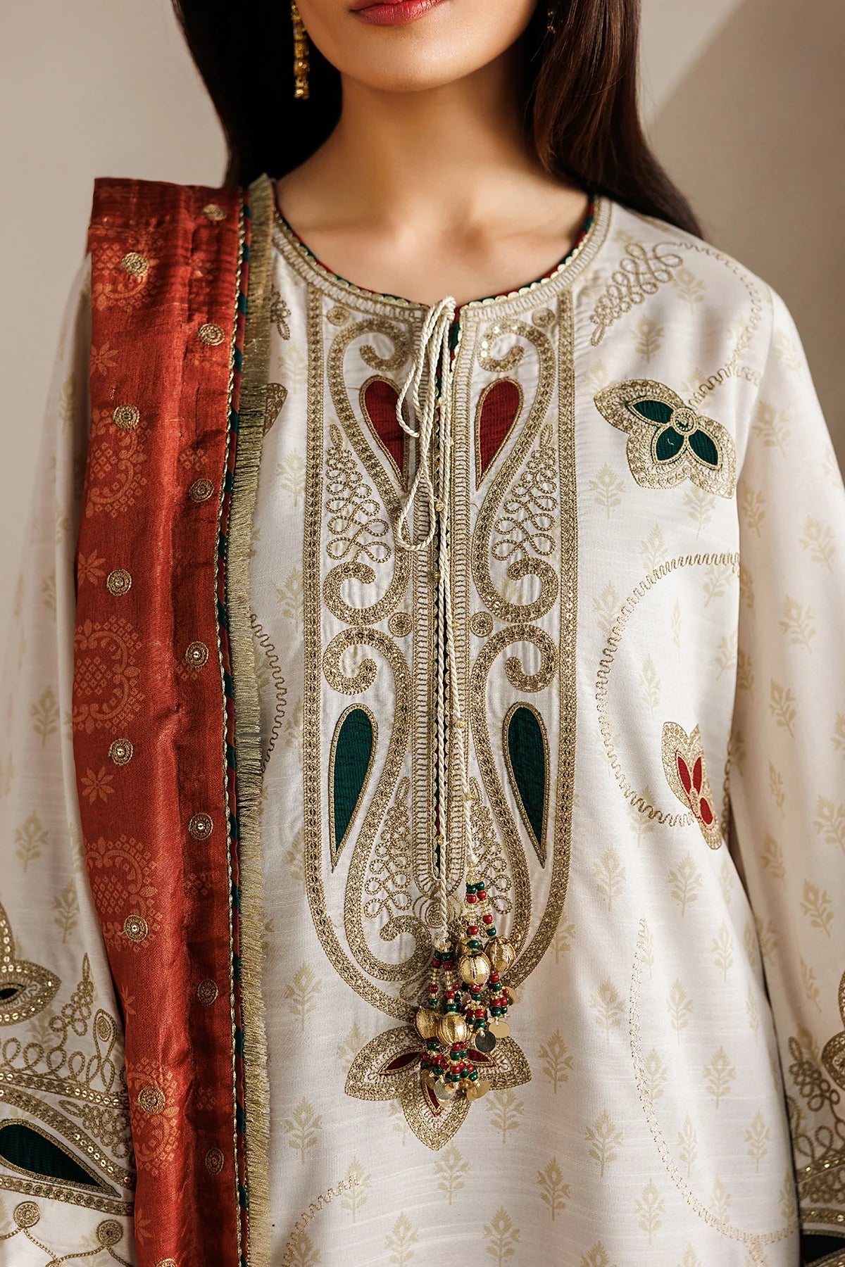 Jazmin - EMBROIDERED RAW SILK UR-7085
