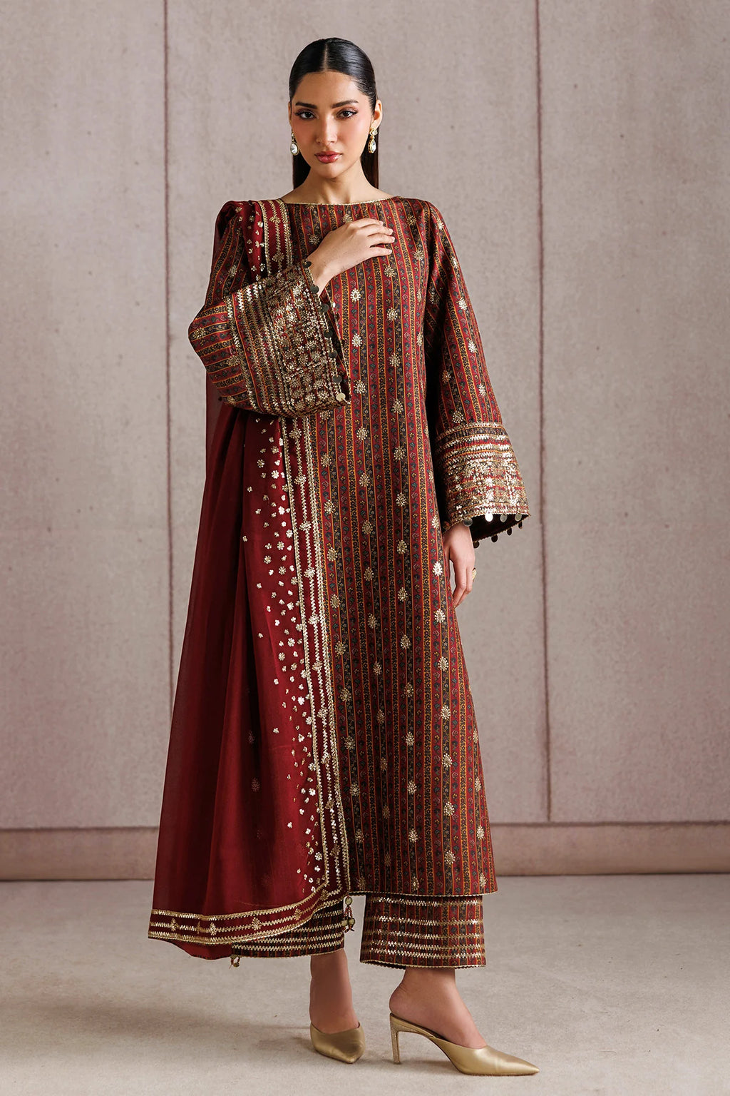 Jazmin - EMBROIDERED RAW SILK UR-7076