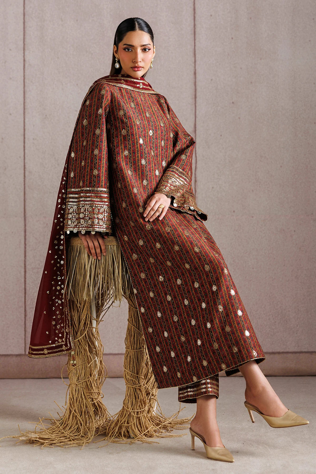 Jazmin - EMBROIDERED RAW SILK UR-7076
