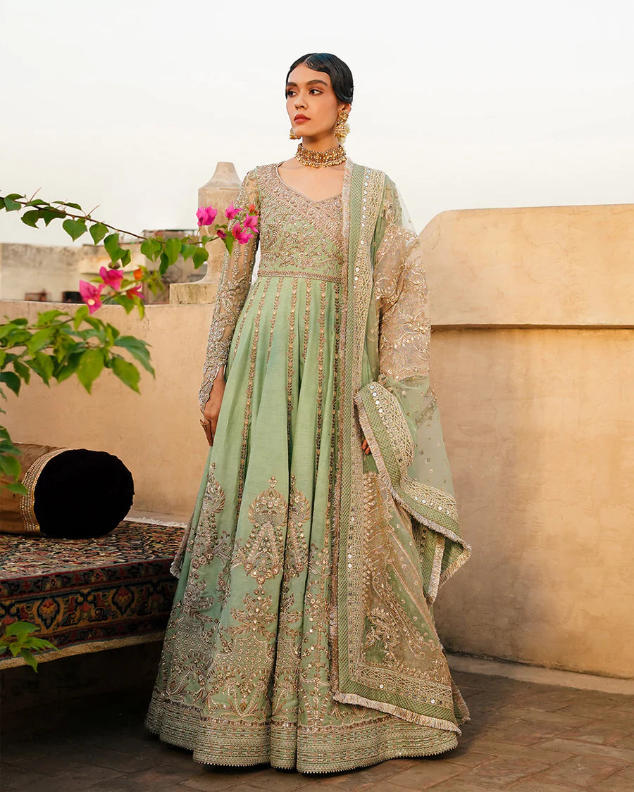 Faiza Saqlain - Adana