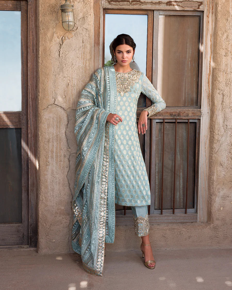 Faiza Saqlain - Saahi