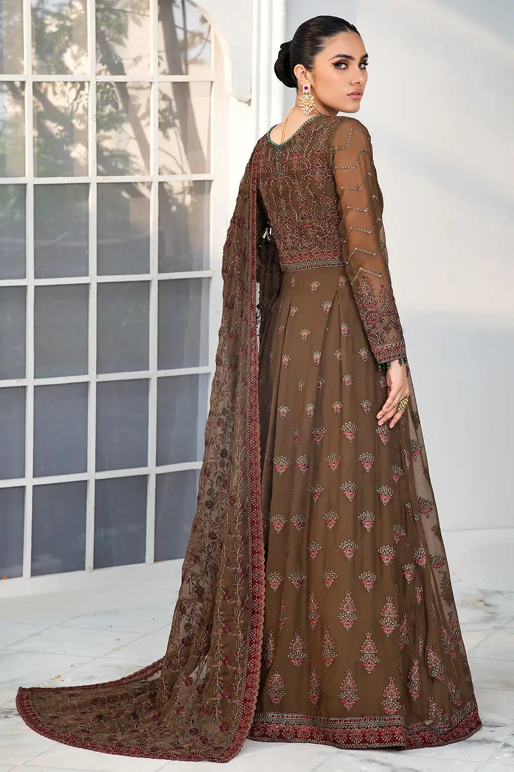 Zarif | DE LUXURY Formals | HAZEL WOOD - Mirha Collections