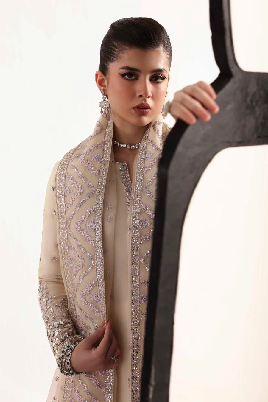 Akbar Aslam - Raue