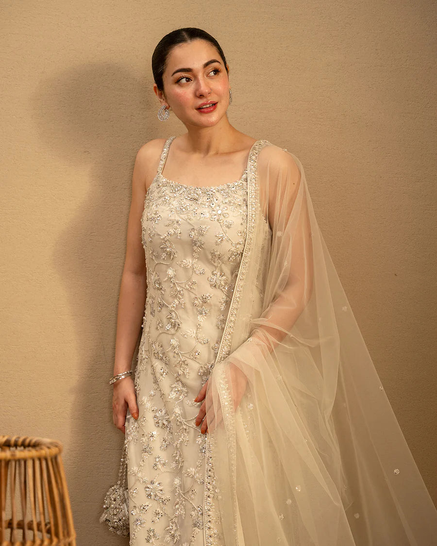 Faiza Saqlain - Penina