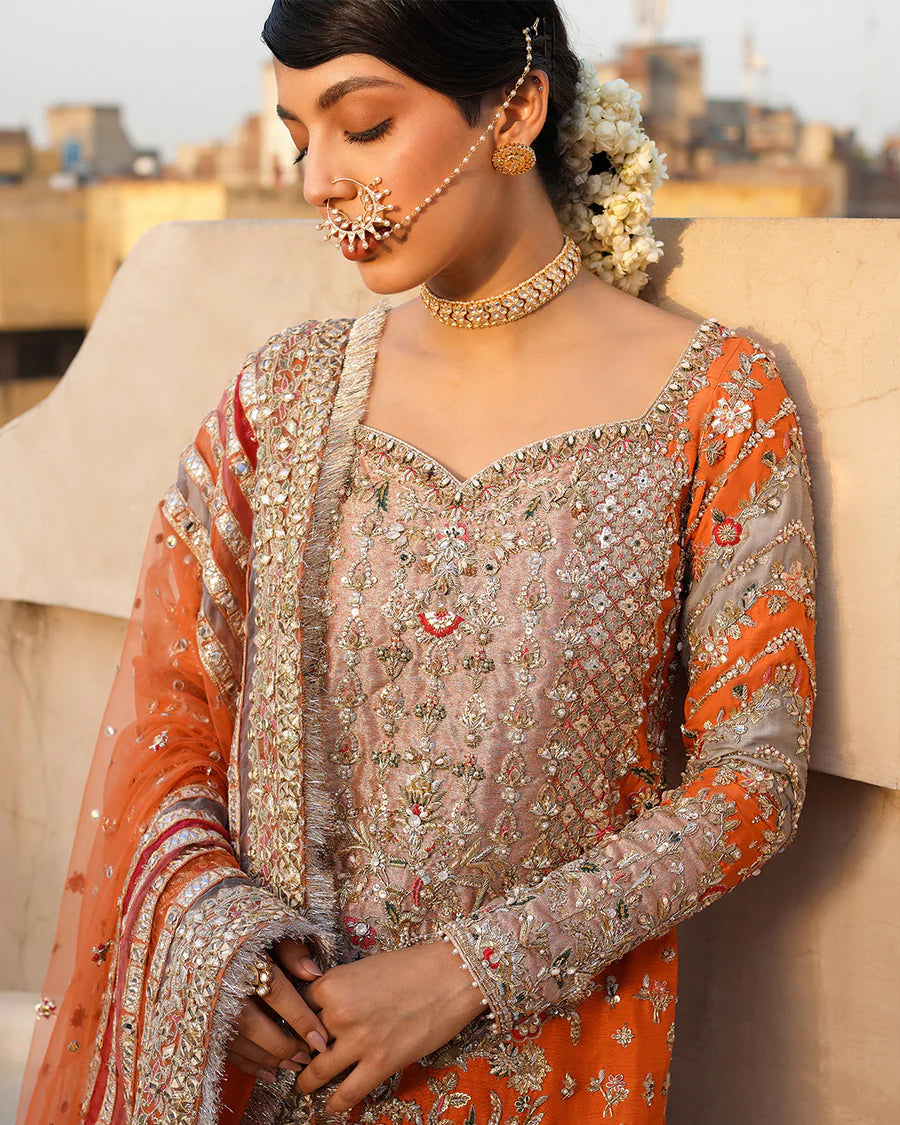 Faiza Saqlain - Sevgi