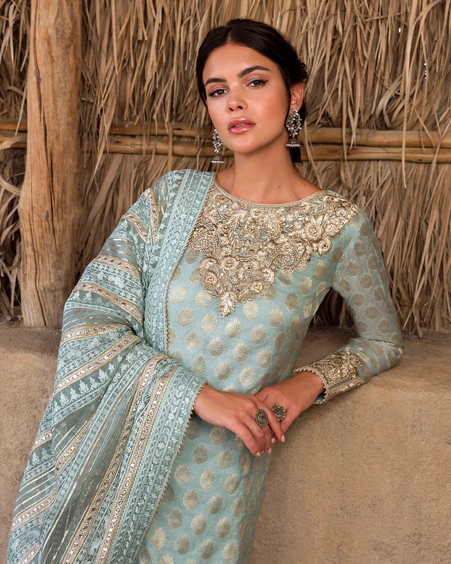 Faiza Saqlain - Saahi