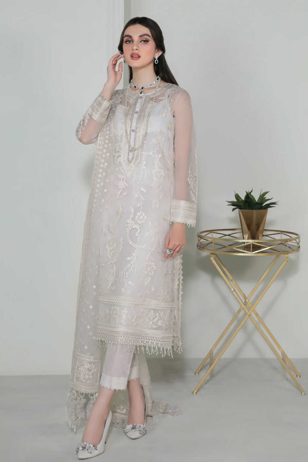 Baroque - EMBROIDERED ORGANZA UF-186 - Mirha Collections