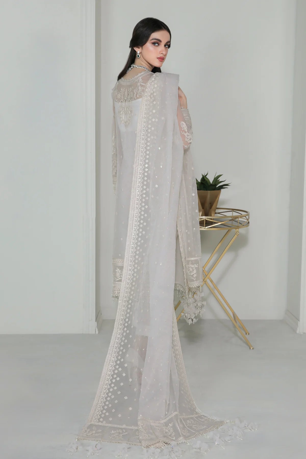 Baroque - EMBROIDERED ORGANZA UF-186 - Mirha Collections