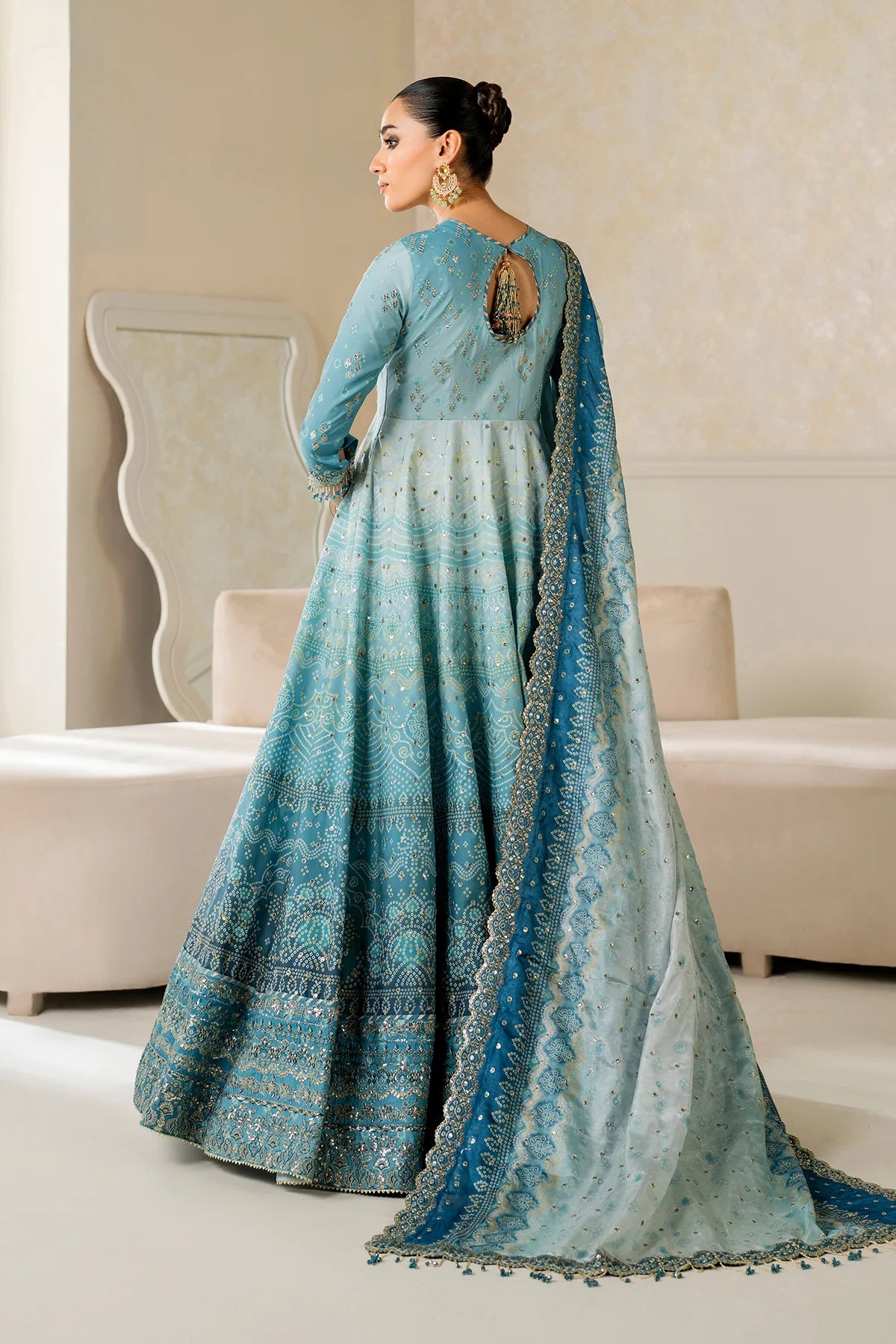 Baroque - EMBROIDERED SILK UF-4162