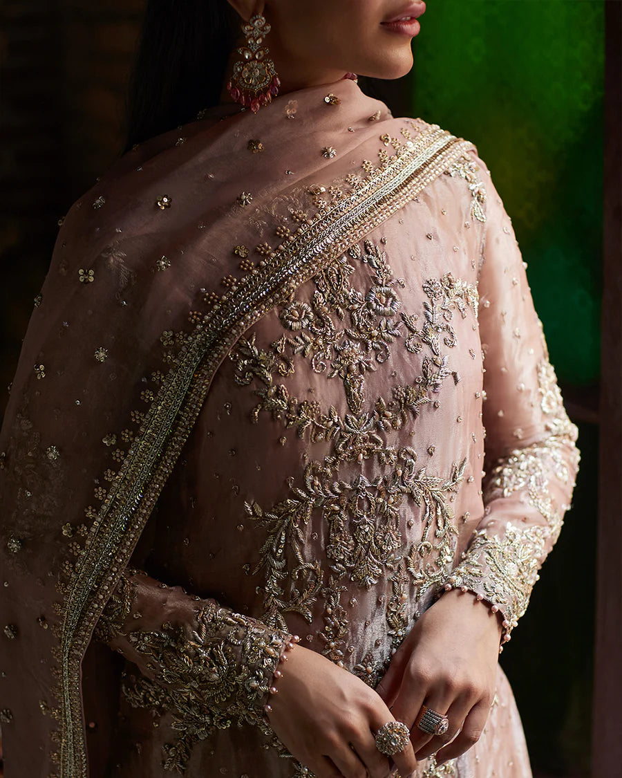 Faiza Saqlain - Samo