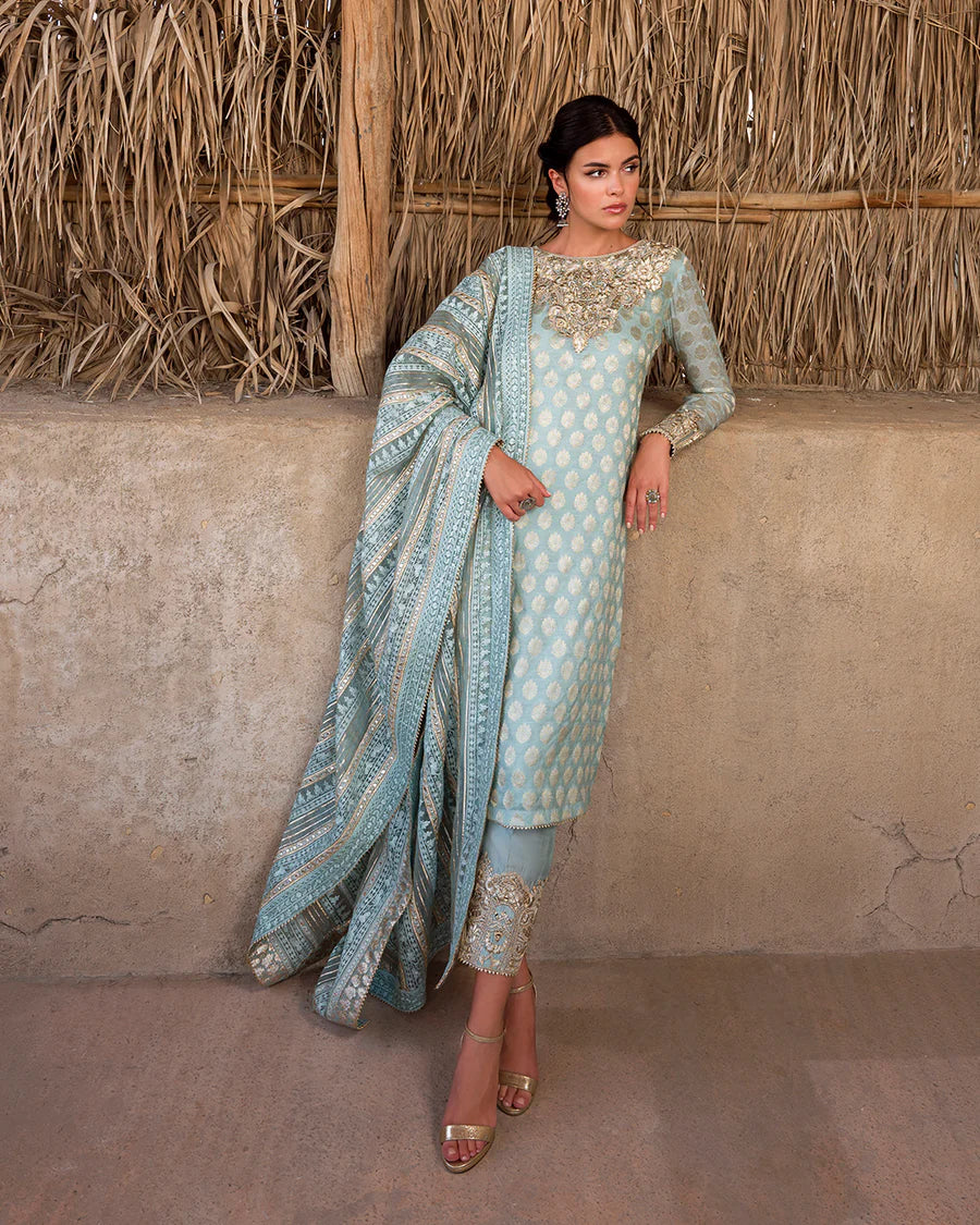 Faiza Saqlain - Saahi