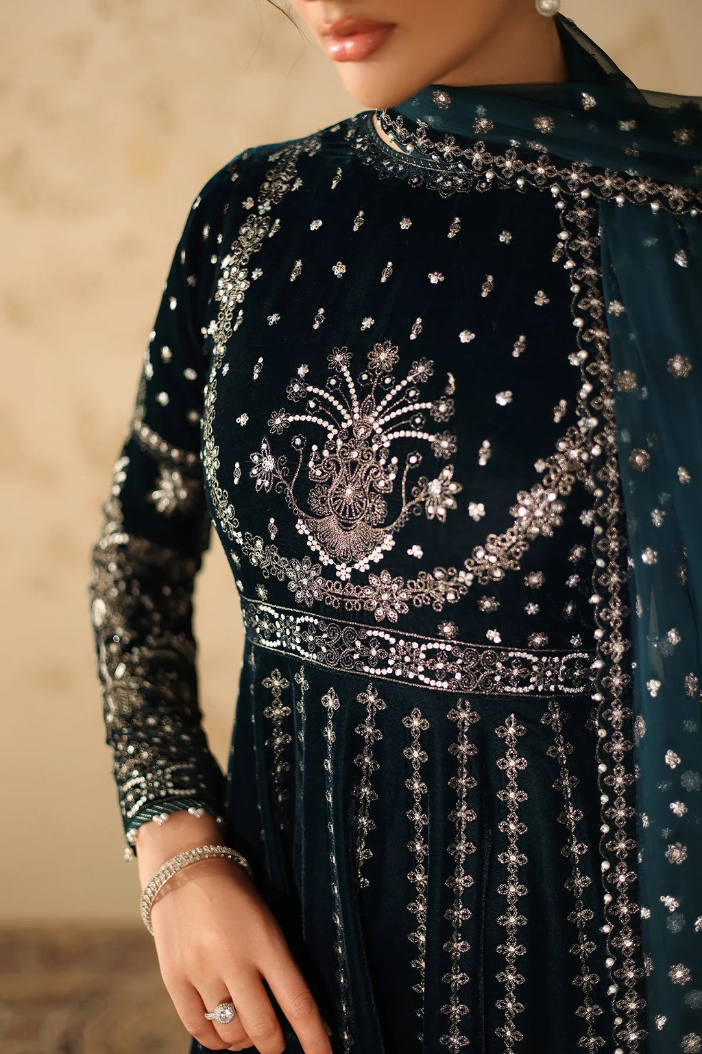 Baroque - EMBROIDERED VELVET UF-4318 - Mirha Collections