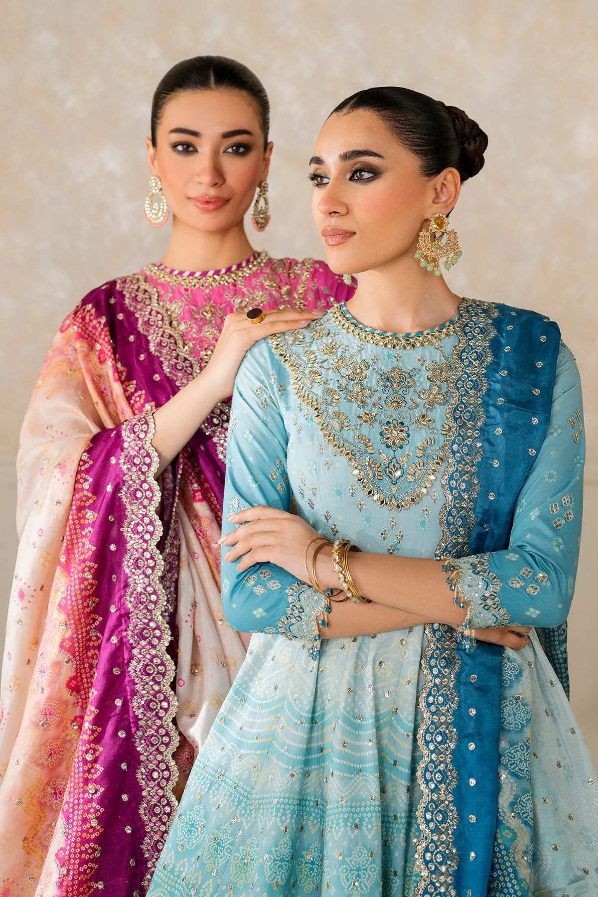 Baroque - EMBROIDERED SILK UF-4162