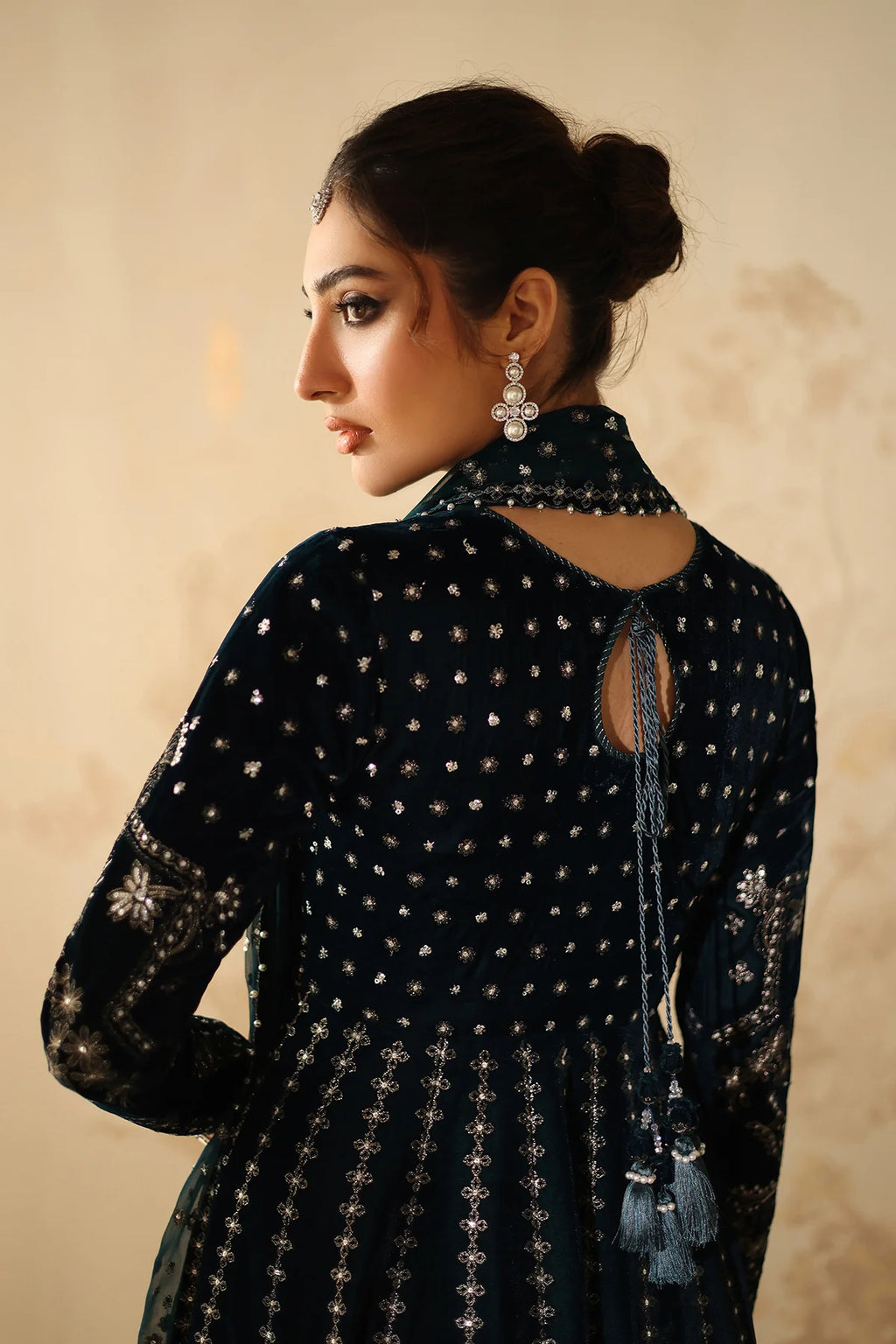 Baroque - EMBROIDERED VELVET UF-4318 - Mirha Collections