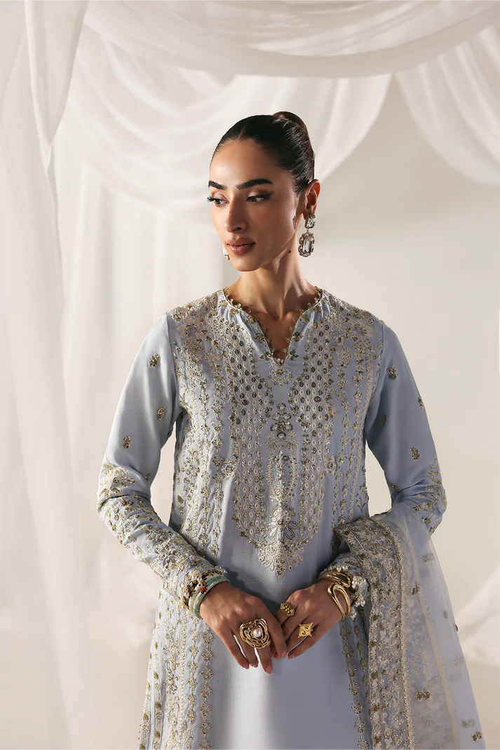Emaan Adeel - OPULENT OASIS - Mirha Collections