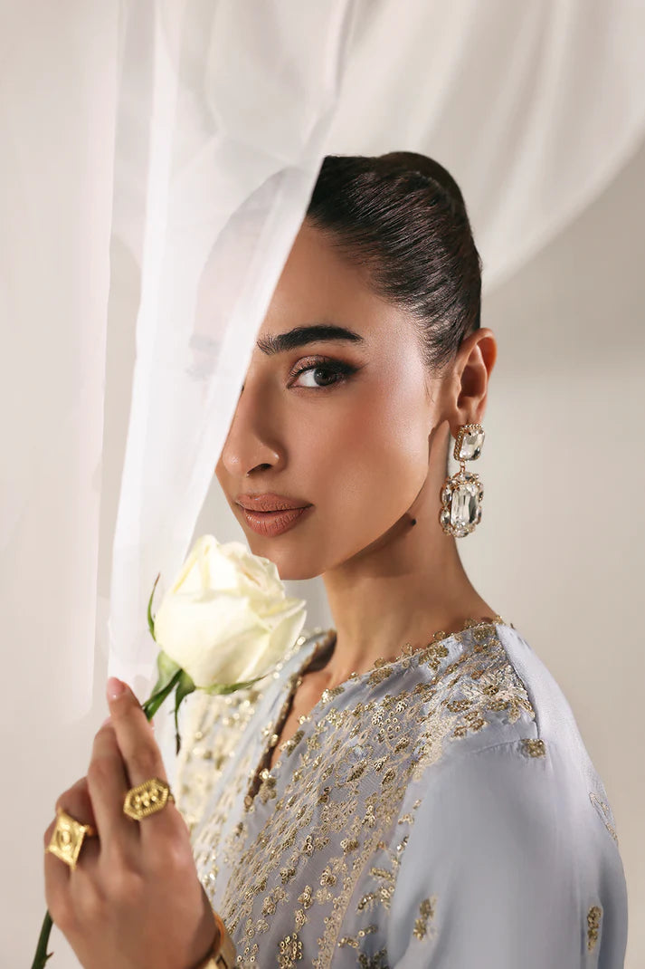 Emaan Adeel - OPULENT OASIS - Mirha Collections