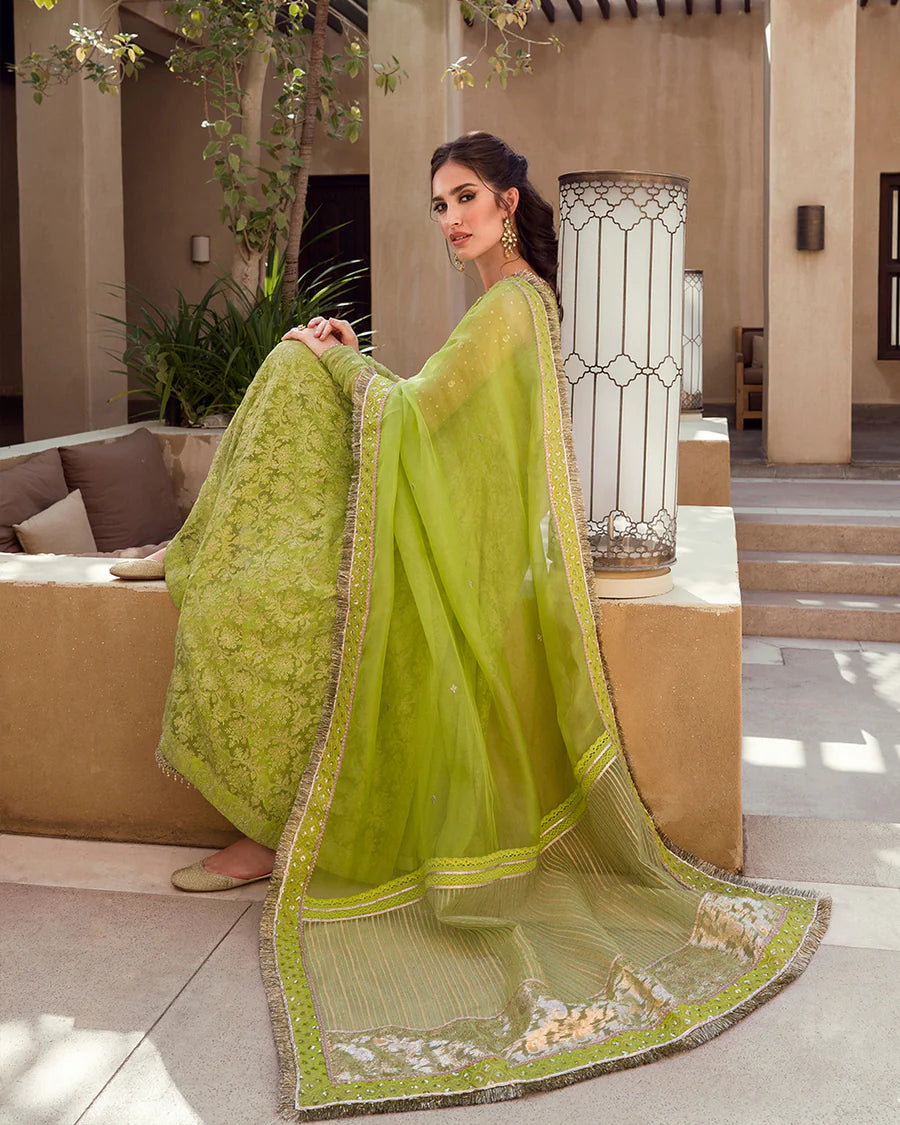 Faiza Saqlain - Reya