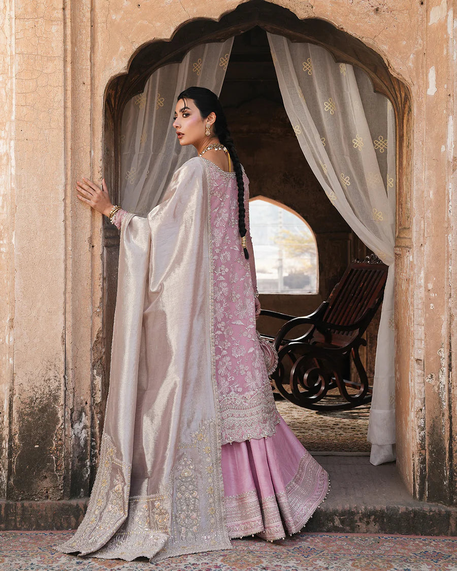 Faiza Saqlain - Vemita