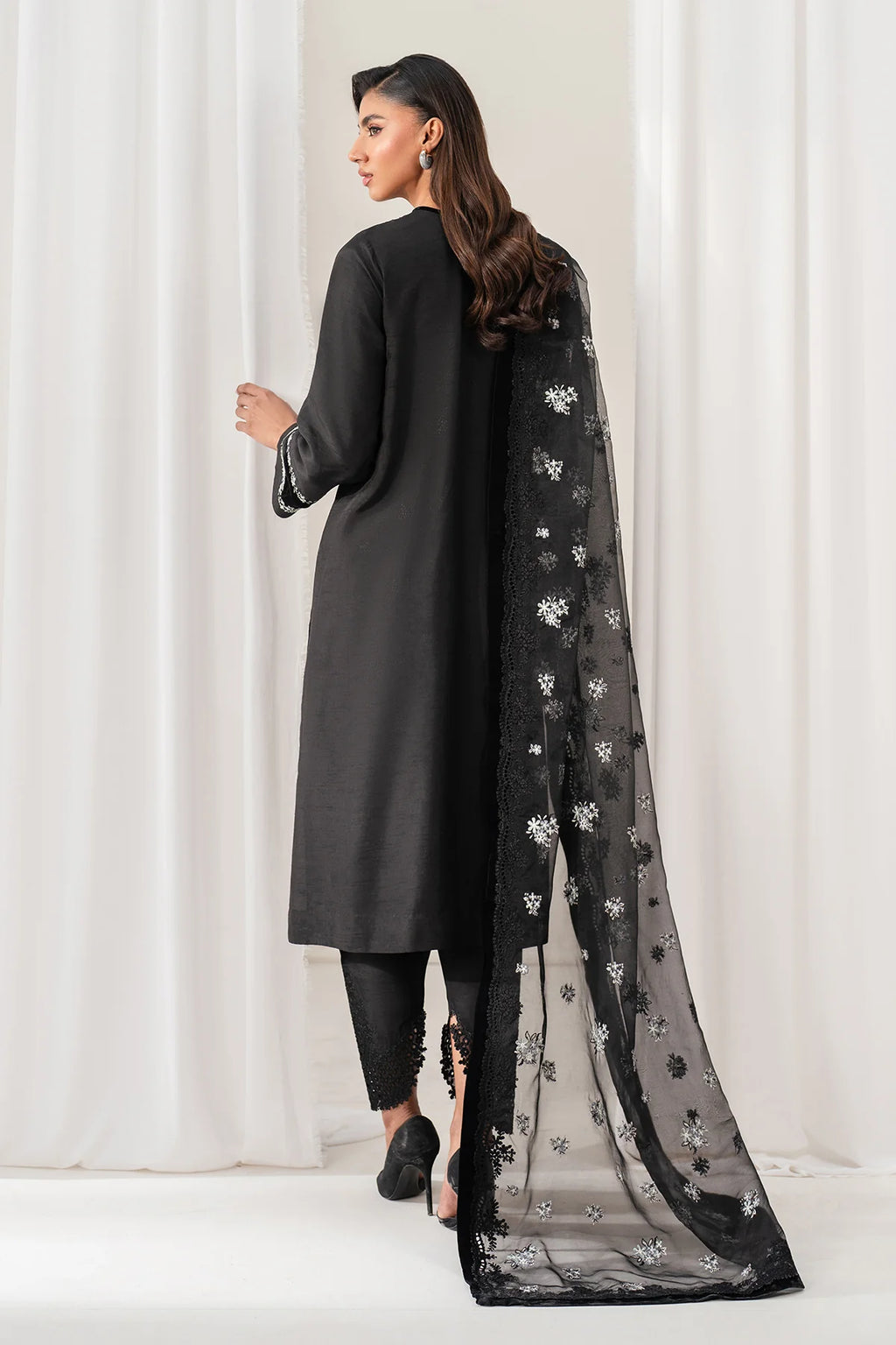 Baroque - EMBROIDERED RAW SILK UF-4137 - Mirha Collections