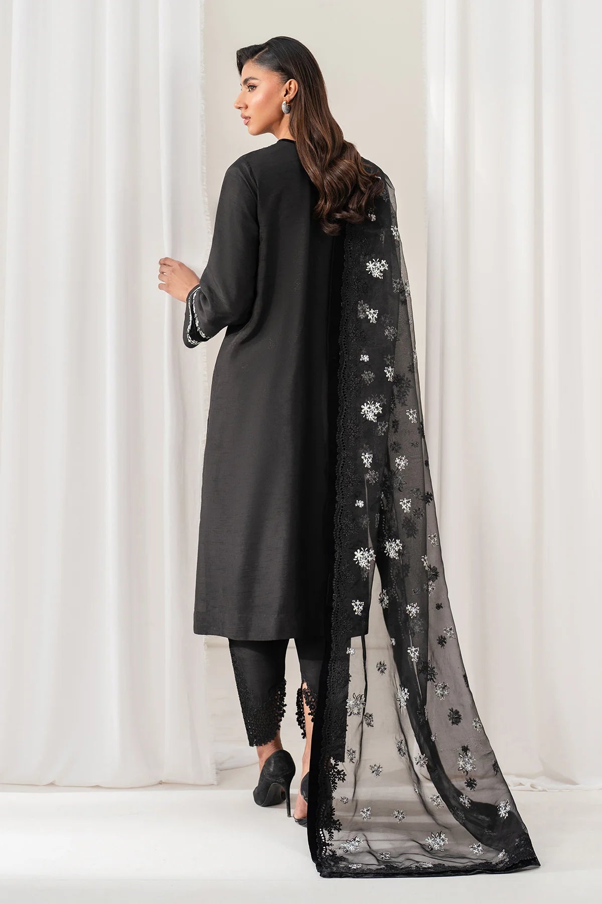 Baroque - EMBROIDERED RAW SILK UF-4137 - Mirha Collections