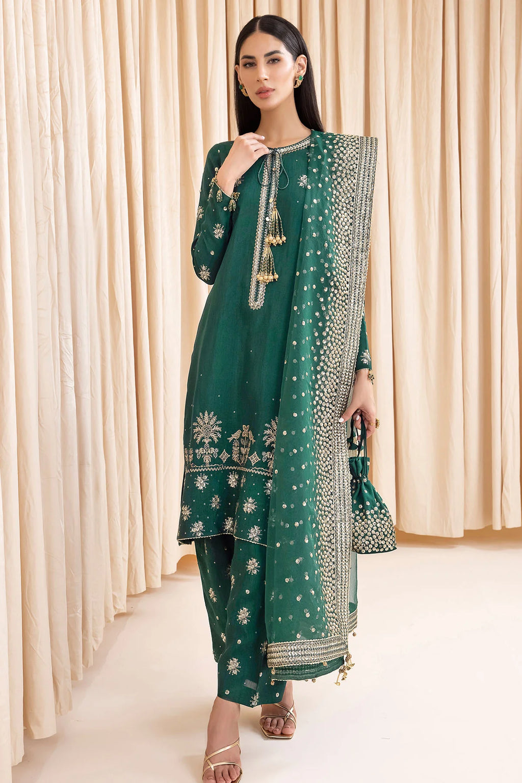 Jazmin - Embroidered Raw Silk UR-7003