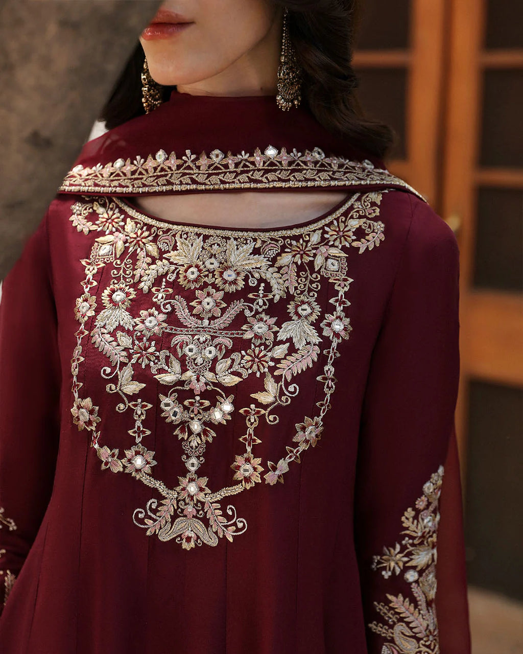 Faiza Saqlain - Norine