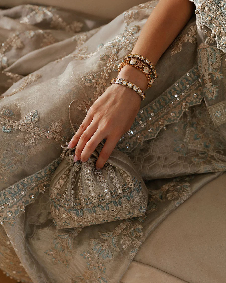 Faiza Saqlain - Damaris