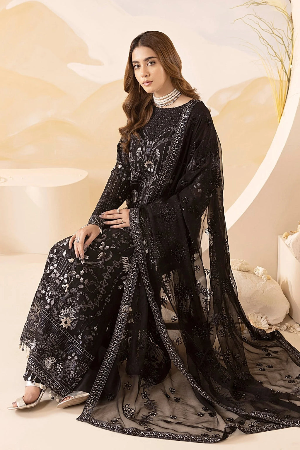Lavish - Raven - Mirha Collections