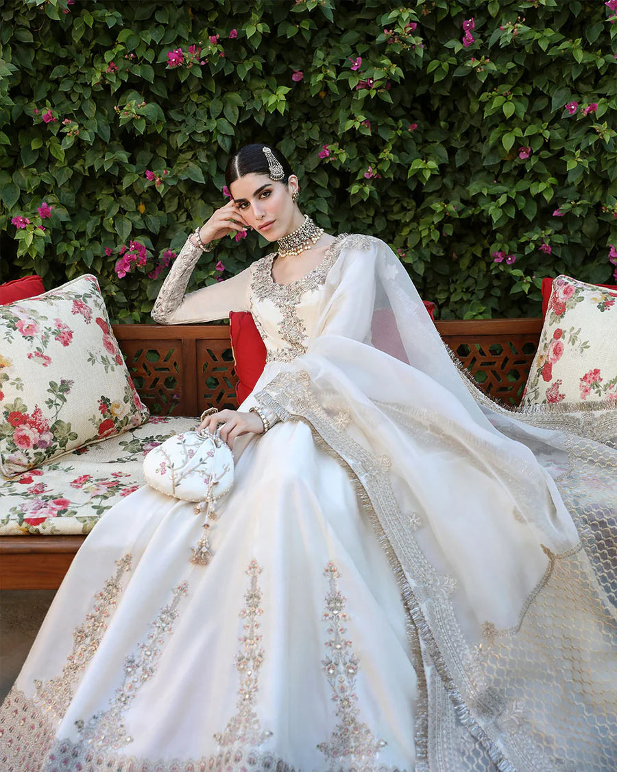 Faiza Saqlain - Ailia