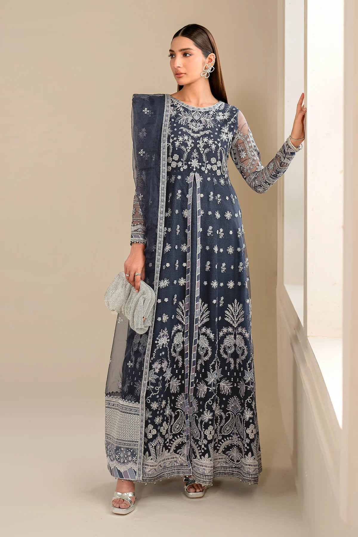 Baroque - EMBROIDERED NET UF-621