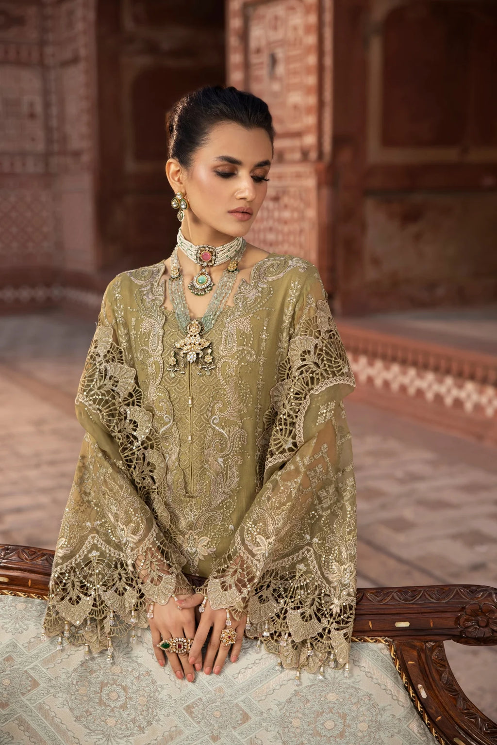 Lavish - Dark Tan - Mirha Collections