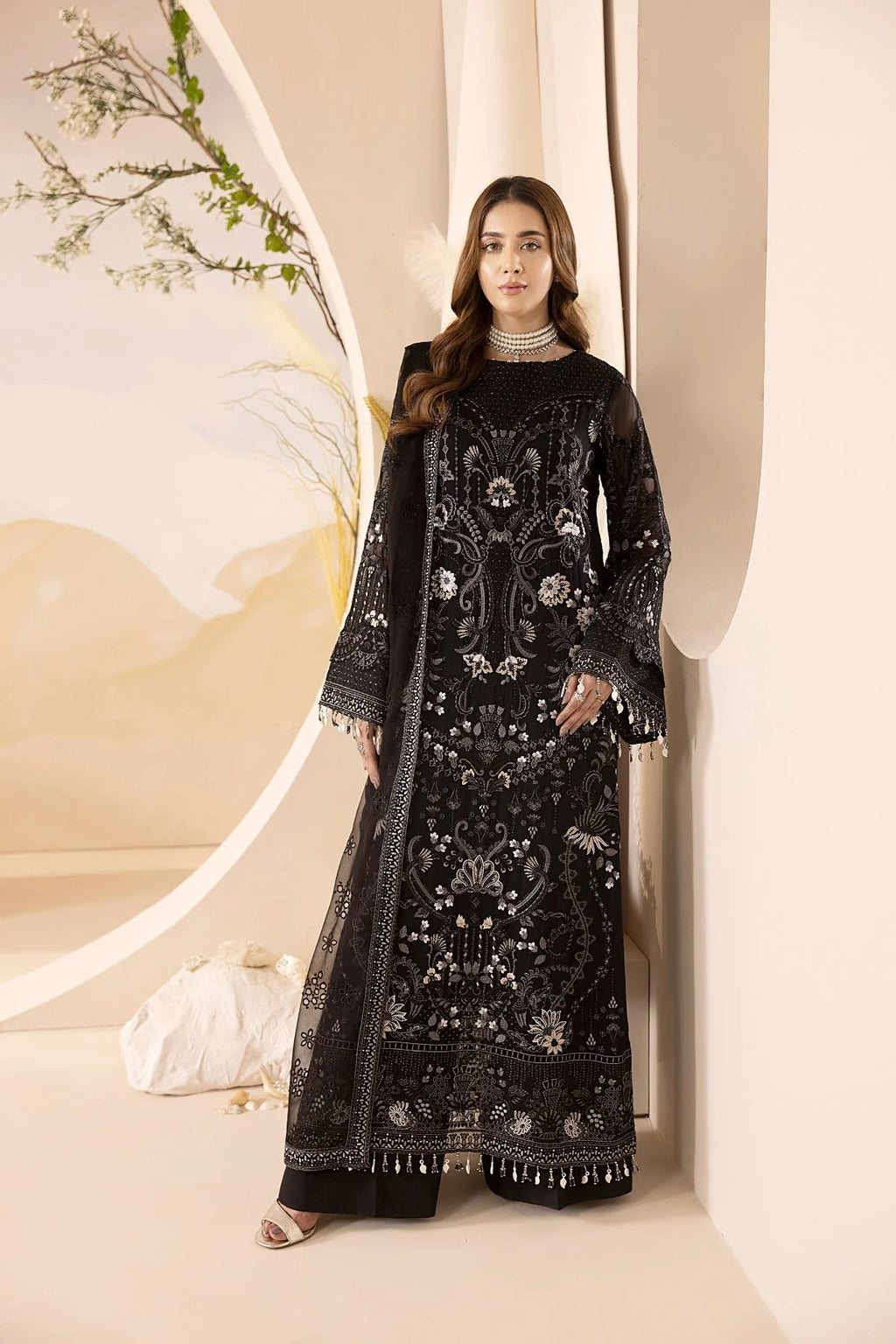 Lavish - Raven - Mirha Collections