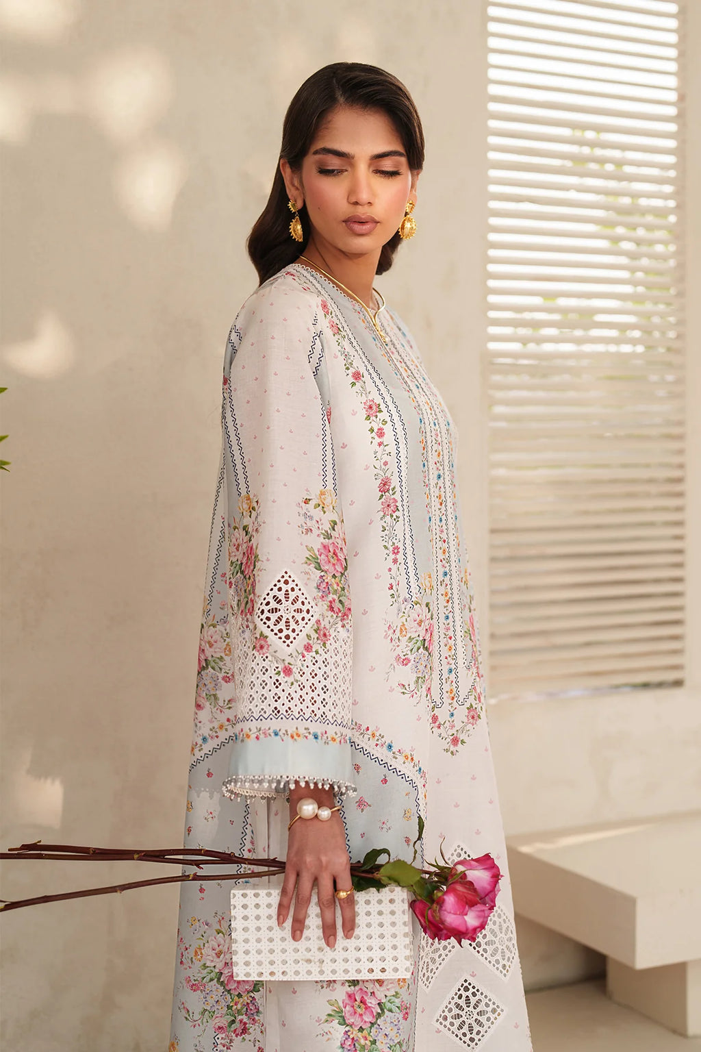 Baroque - EMBROIDERED LAWN UF-4402 - Mirha Collections